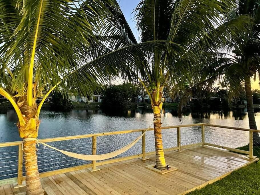 5-Star Lakefront Oasis In Hollywood-Hard Rock Casino Fort Lauderdale Exterior foto