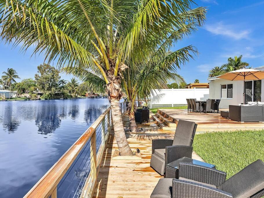 5-Star Lakefront Oasis In Hollywood-Hard Rock Casino Fort Lauderdale Exterior foto